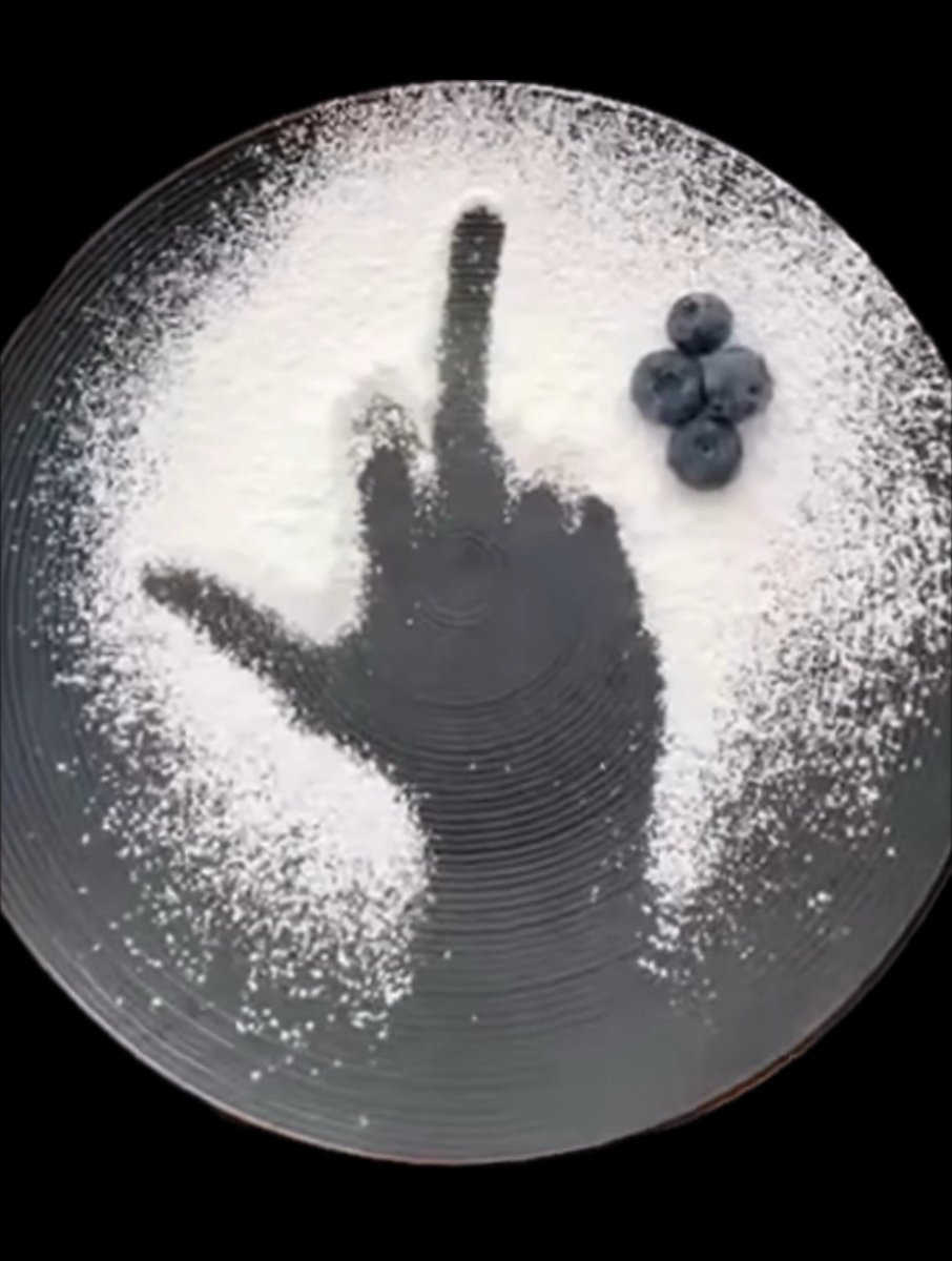 Empty Spaces (@whataemptyspace) on Twitter photo 