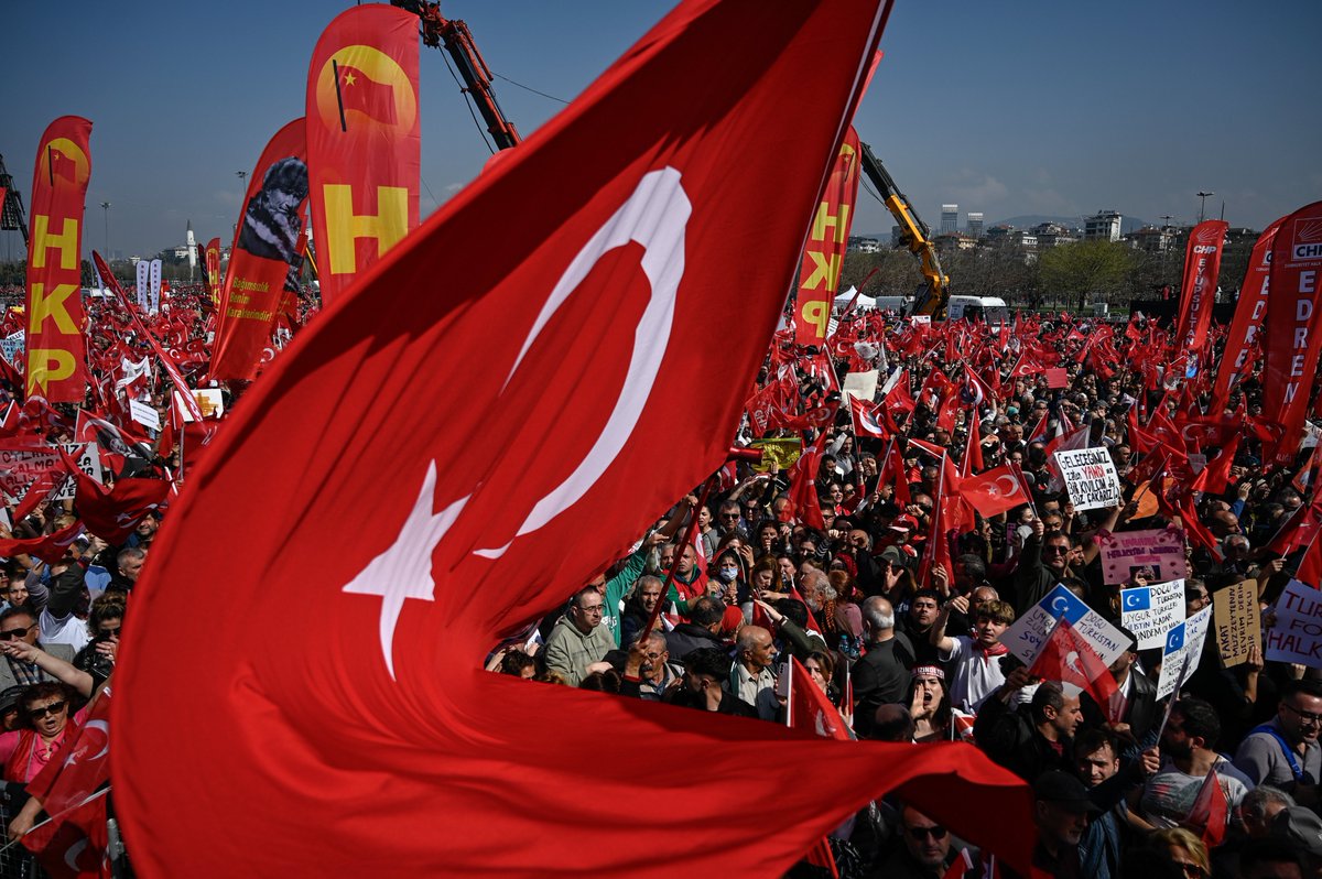 Fulya Özerkan (@fulyaozerkan) on Twitter photo #Turkey opposition pushes for early polls: our <a href="/AFP/">AFP News Agency</a> story: yahoo.com/news/turkey-op… pic by <a href="/kemal_aslan/">Kemal ASLAN</a> #Turkey opposition pushes for early polls: our <a href="/AFP/">AFP News Agency</a> story: yahoo.com/news/turkey-op… pic by <a href="/kemal_aslan/">Kemal ASLAN</a>
