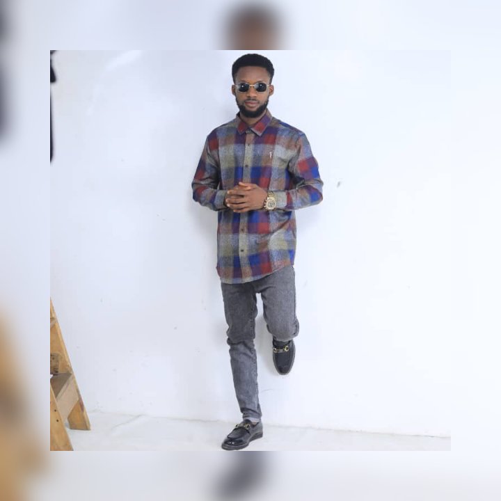 Ns_SpArKz's tweet photo. #NewProfilePic
New year blessings to me.....🙌 https://t.co/C08HVaJaL5