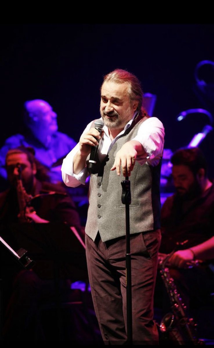 #volkankonak
Herkesun bir derdi var
Durur içerisinde
Mekanın cennet olsun güzel insan🙏
Türkiye ve Atatürk sevdalısı
#kuzeyinoğlu