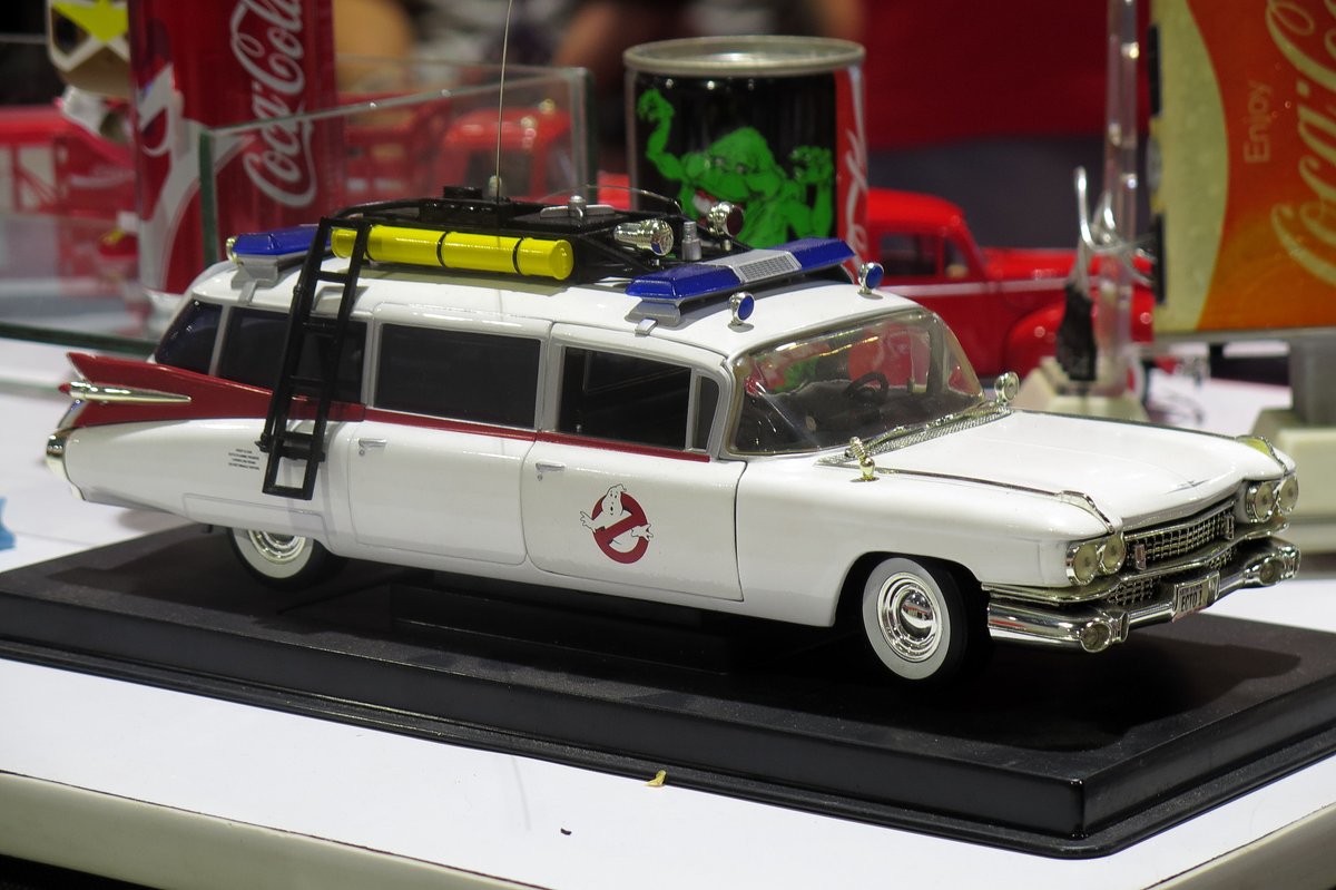 MorteJude's tweet photo. @A_ZofWonderment Since you asked for a #randomphoto , Toula ⬇️
#ToyPhotography #photography #Ghostbusters #Ecto2 https://t.co/FRaqi6leUN