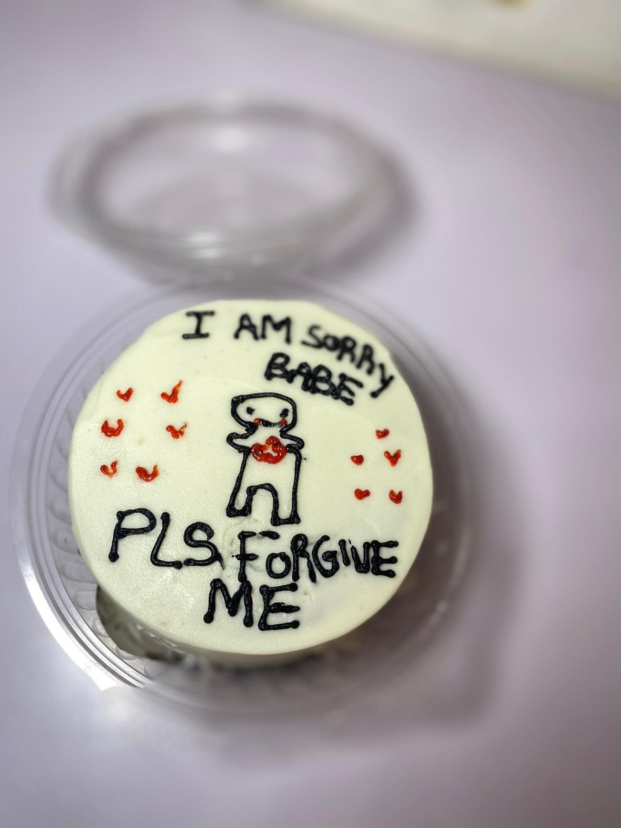 IshasOven's tweet image. Sisionicake is ready to serve you the best and yummiest snacks and cakes for events🤗☺️.. I’m just a dm away😉

@insideosogbo
#iyaloja #ishasoven #CakeQueen