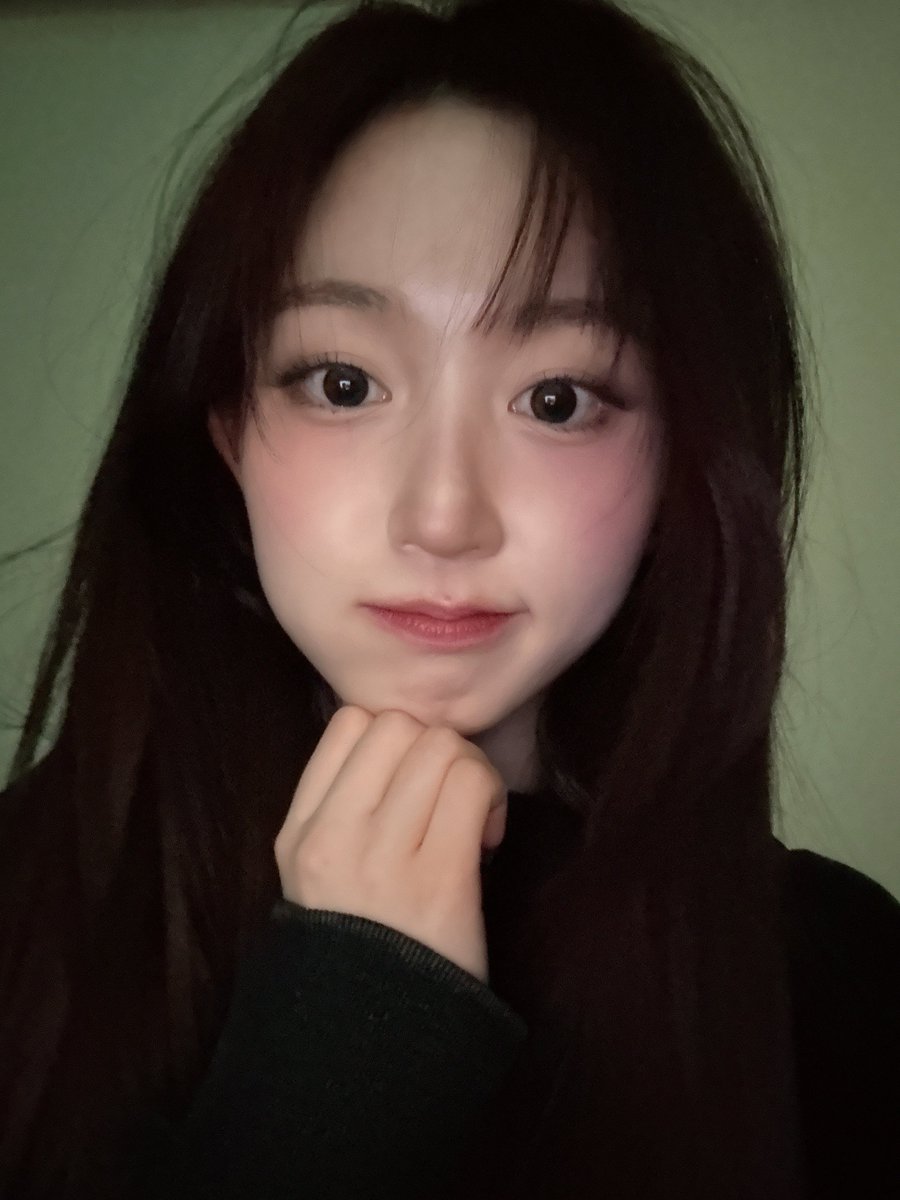 nmixxpics_'s tweet image. 250331 🐻🫧 (1/2)