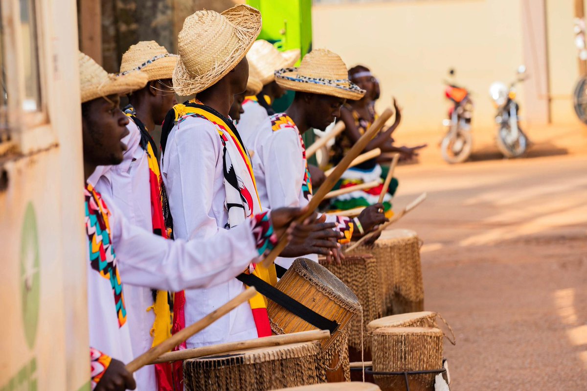 uetcl's tweet image. Good morning from the @UmemeLtd Lugogo Office to witness #TheBigSwitch from UMEME to @UEDCLTD.
