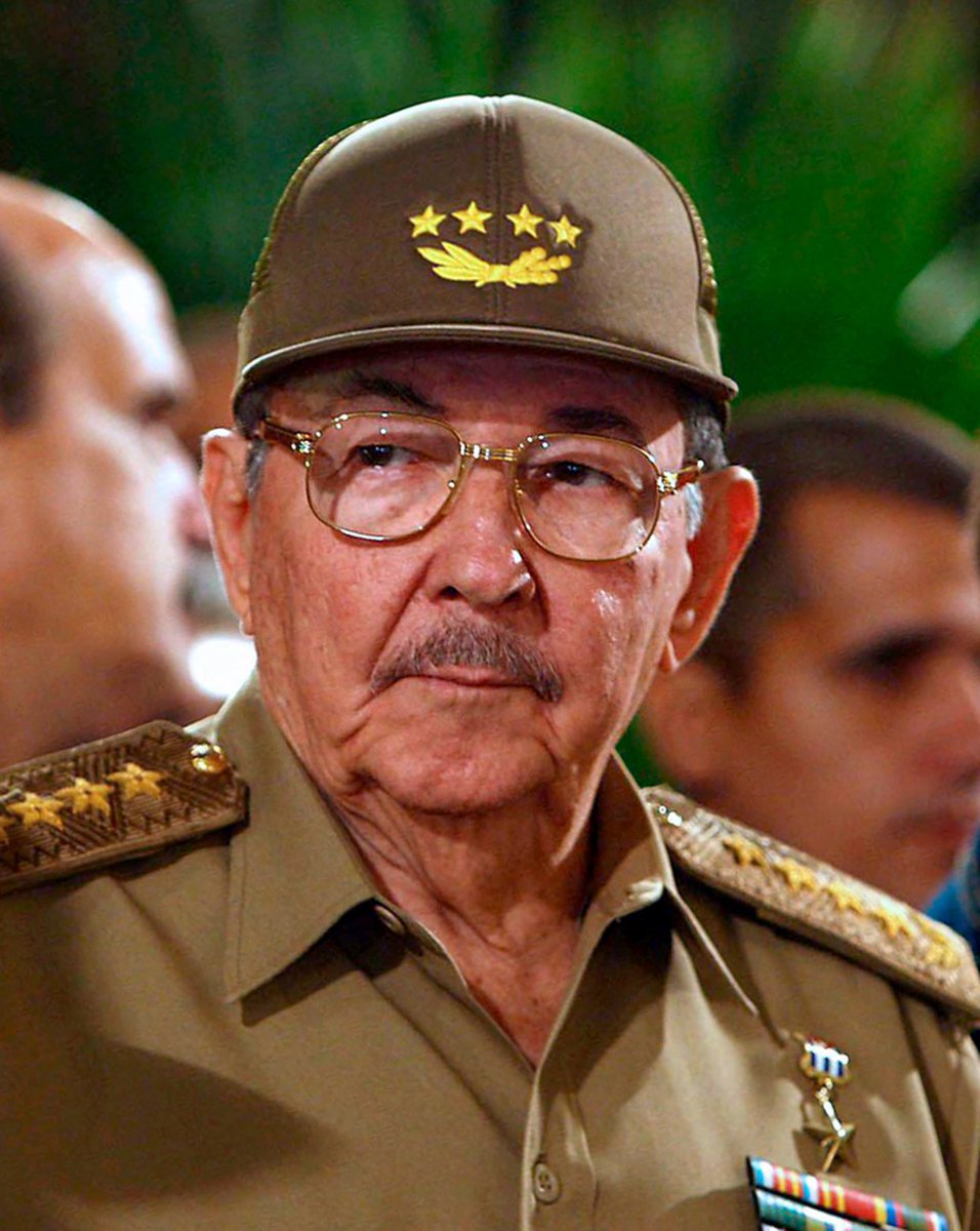 @Thiago2022 (@thiagoizq2022) on Twitter photo #RaúlEsRaúl: “Jamás podrá descuidarse la importancia estratégica que tiene, como nos enseñó Fidel, preservar por encima de todo —repito— ¡ preservar por encima de todo !, la unidad de todos los cubanos dignos. #IzquierdaLatina #LunesConMarx <a href="/RedCorazonSi/">Corazón Rojo 🇨🇺❤</a> <a href="/DeZurdaTeam_/">DeZurdaTeam 📳</a> . #RaúlEsRaúl: “Jamás podrá descuidarse la importancia estratégica que tiene, como nos enseñó Fidel, preservar por encima de todo —repito— ¡ preservar por encima de todo !, la unidad de todos los cubanos dignos. #IzquierdaLatina #LunesConMarx <a href="/RedCorazonSi/">Corazón Rojo 🇨🇺❤</a> <a href="/DeZurdaTeam_/">DeZurdaTeam 📳</a> .