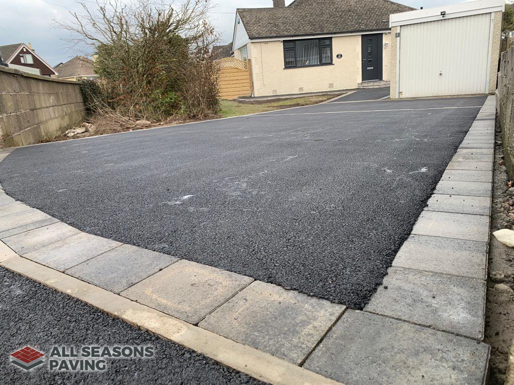 AllSeasonsPav's tweet image. Spring is the ideal time for driveway upgrades. Tarmac driveways are affordable and reliable—book your free qoute today!  allseasonspaving.co.uk/tarmac-drivewa…
#DrivewaySolutions #AllSeasonsPaving #HomeImprovement