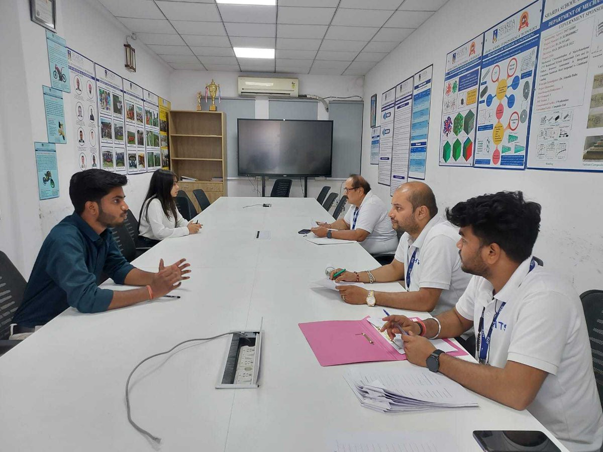 htssolutionsinc's tweet photo. 🚀 Hiring the Next Tech Leaders at Sharda University!

We had an amazing time connecting with talented students, discussing IT, cloud computing, and cybersecurity, and exploring the future of tech. Excited to welcome fresh minds to HTS Solutions!

#CampusHiring #HTSSolutions https://t.co/FKdgTQfmXM