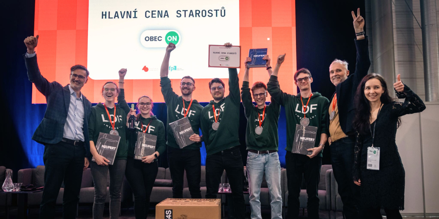 Lesnická a dřevařská fakulta MENDELU (@ldf_mendelu) on Twitter photo Tým studentů <a href="/ldf_mendelu/">Lesnická a dřevařská fakulta MENDELU</a>, SP Stavby na bázi dřeva, se stal vítězem Stavebního Hackathonu konaného na BVV v rámci Festivalu architektury. Vítězný návrh: bytový dům – dřevostavba Pea Pods, bydlení pro mladé. Od myšlenky po návrh za 48 hodin! Tým studentů <a href="/ldf_mendelu/">Lesnická a dřevařská fakulta MENDELU</a>, SP Stavby na bázi dřeva, se stal vítězem Stavebního Hackathonu konaného na BVV v rámci Festivalu architektury. Vítězný návrh: bytový dům – dřevostavba Pea Pods, bydlení pro mladé. Od myšlenky po návrh za 48 hodin!