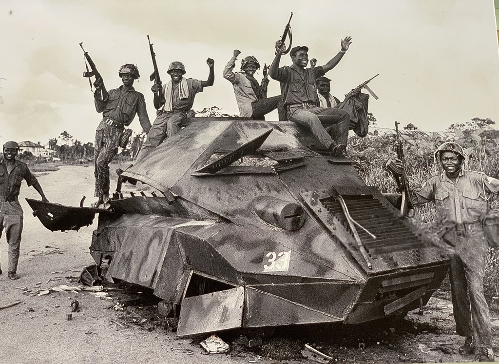 Today in History: Abagana Ambush took place.

Abagana Ambush of March 31, 1968 was an ambush by Biafran troops led by Major Jonathan Uchendu that wiped out the Nigerian 2nd Division. During this ambush the Nigerian Army suffered the heaviest defeat 🧵

Retweet to educate someone