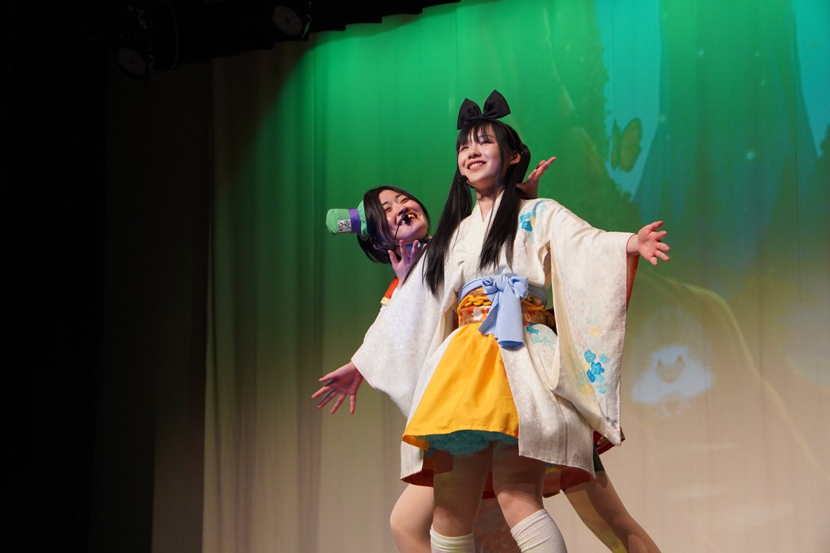 （2/7）
上演中あなうんす
アリスと…
ア〜〜リス！🎶