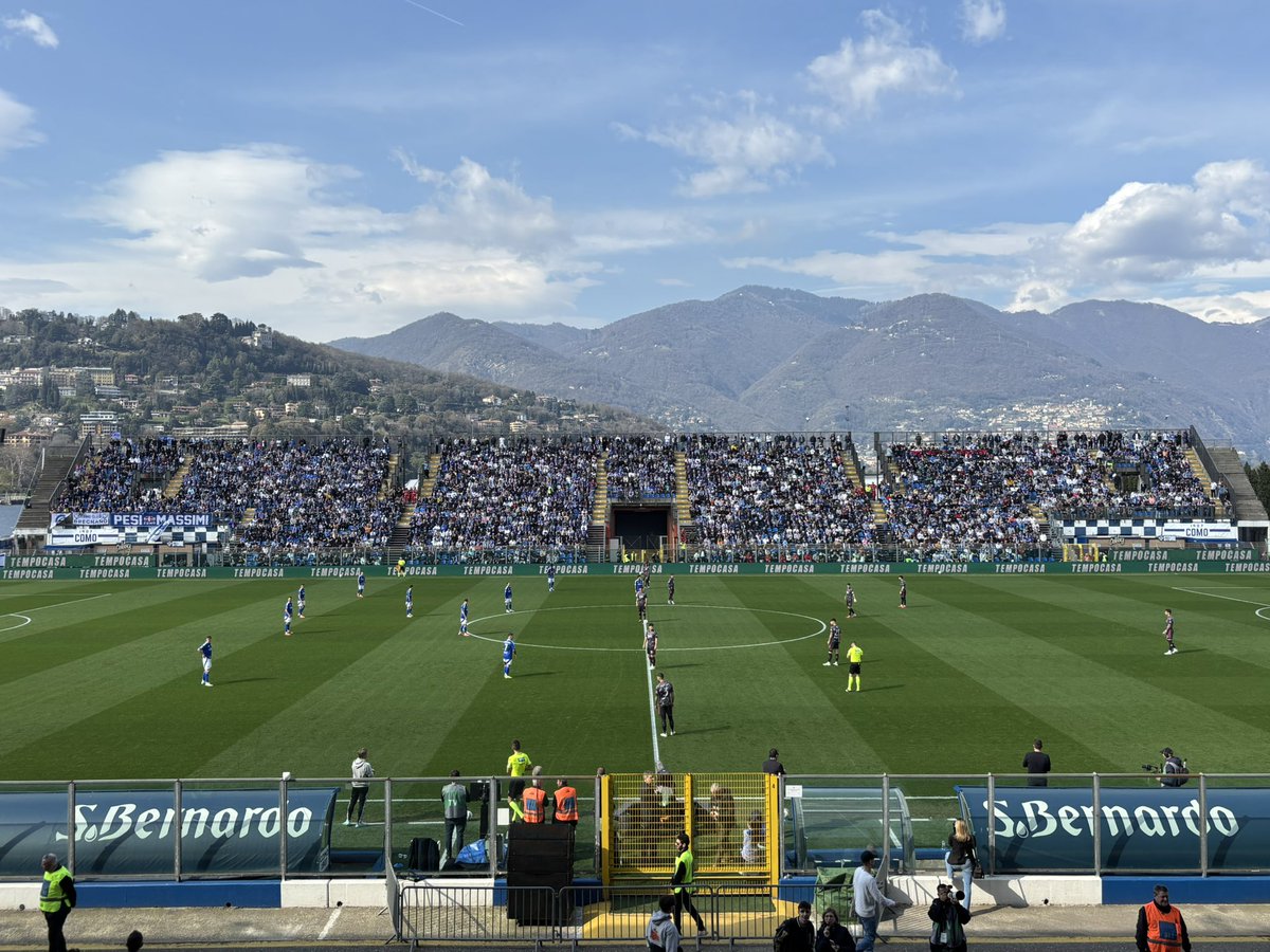 guins1's tweet photo. Incredible weekend spent in Como, Italy on behalf of @EnglandLearning with a top group of coaches and managers. Huge thanks to @Como_1907 and @cesc4official for being so open and hospitable ⚽️🇮🇹🙌🏼 https://t.co/jSn1UDVZFo