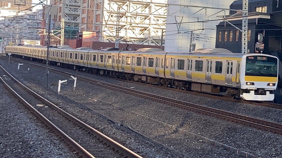 jo22kin's tweet photo. おやすみなさい
#いいねした鉄道ファン全員フォローする
#RTした鉄道ファン全員フォローする https://t.co/rZcbmBH4No