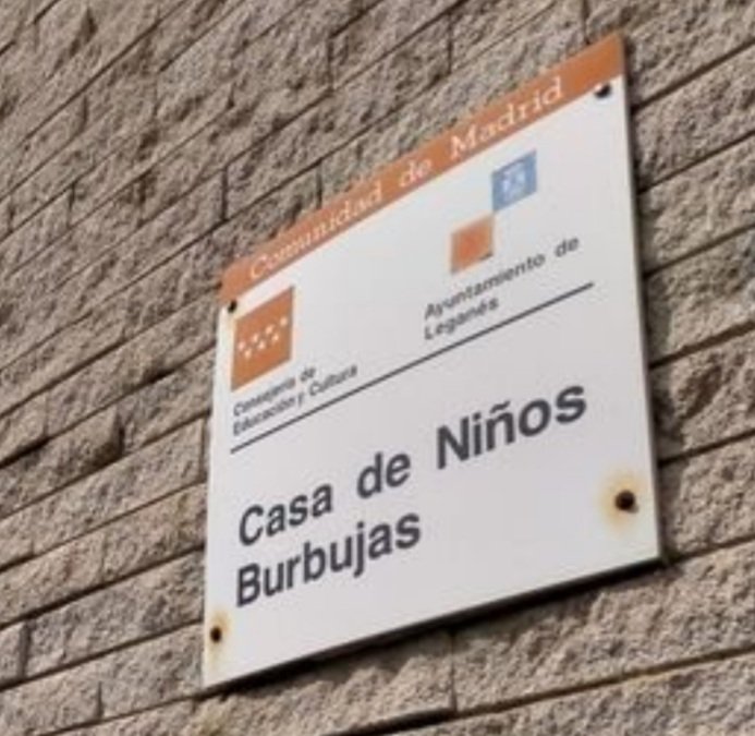 Continuamos con cierre Casas de Niños y aulas en Escuelas Infantiles Municipales del <a href="/AytoLeganes/">Ayuntamiento de Leganés</a> 

CASAS DE NIÑOS CERRADAS
2 SEMANAS ‼️‼️‼️‼️‼️‼️

No hay alternativas para las familias, no hay soluciones.
🆘️🆘️🆘️🆘️🆘️🆘️🆘️🆘️🆘️

Foto <a href="/LeganesActivo/">Leganés Activo</a>