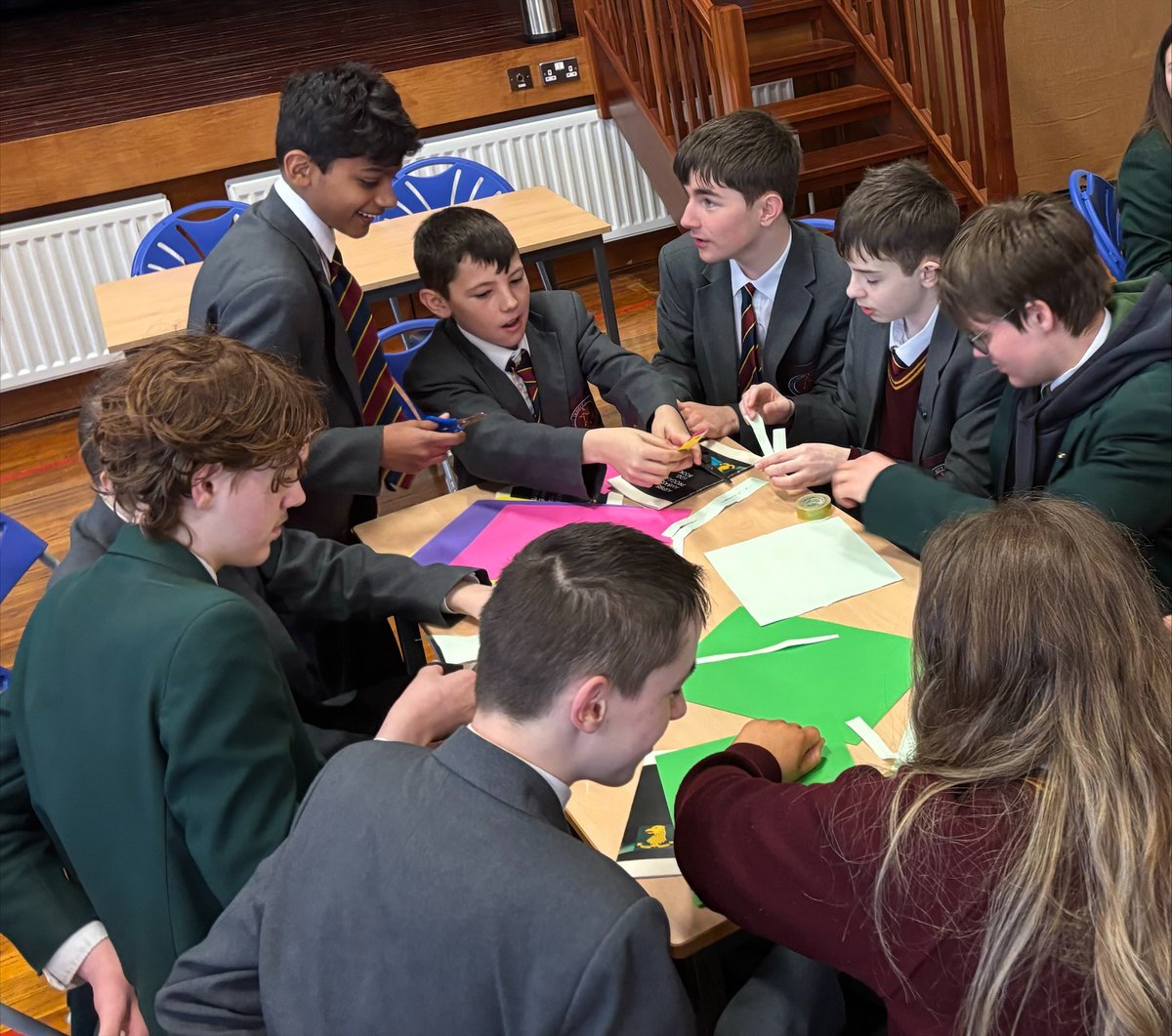 Down High School tweet media