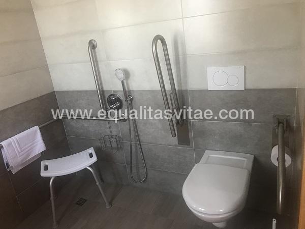 equalitasvitae/sillerosviajeros tweet media