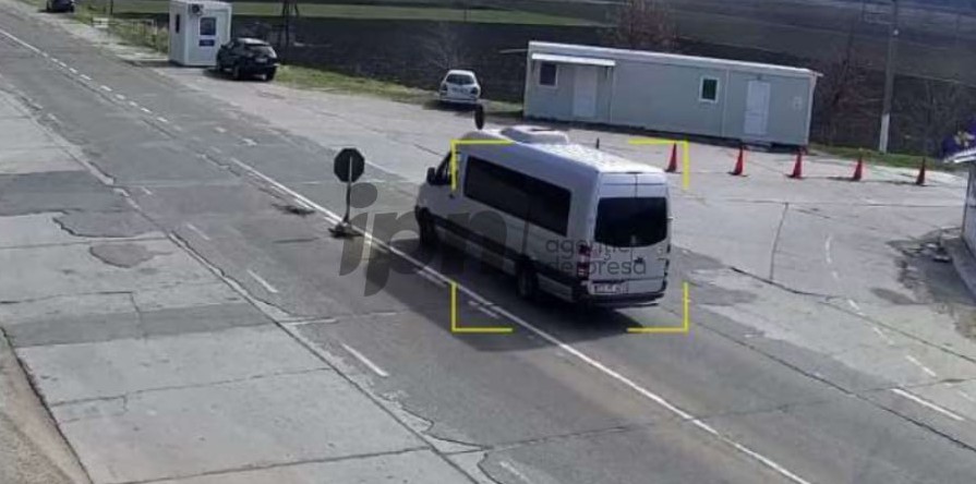 🔴BREAKING: The Russian Embassy in #Moldova helped a pro-Russian MP escape after he was sentenced to 12 years in prison. They smuggled him out as "trash" into Transnistria — a region not controlled by Chișinău.