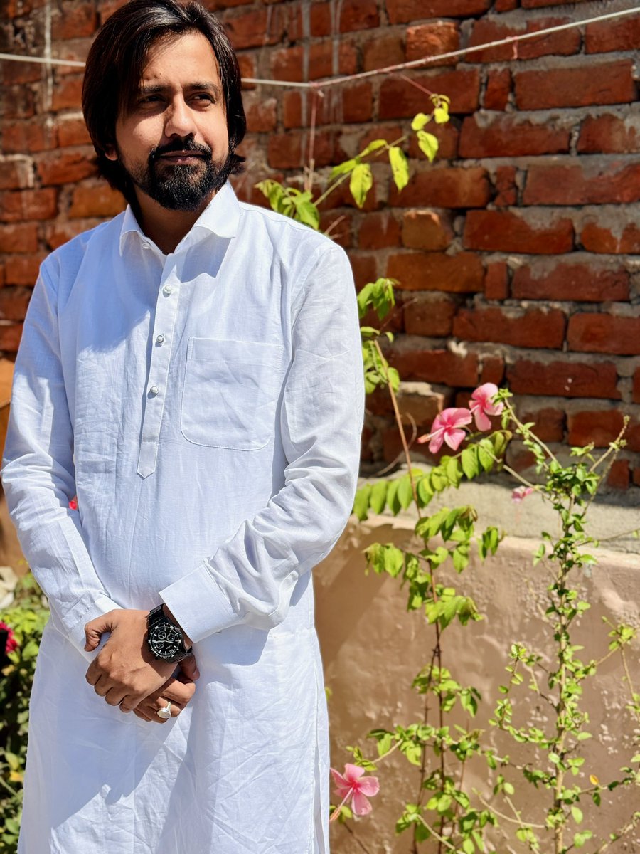 zaidk3's tweet photo. #EidMubarak https://t.co/NcOBmLQLXo