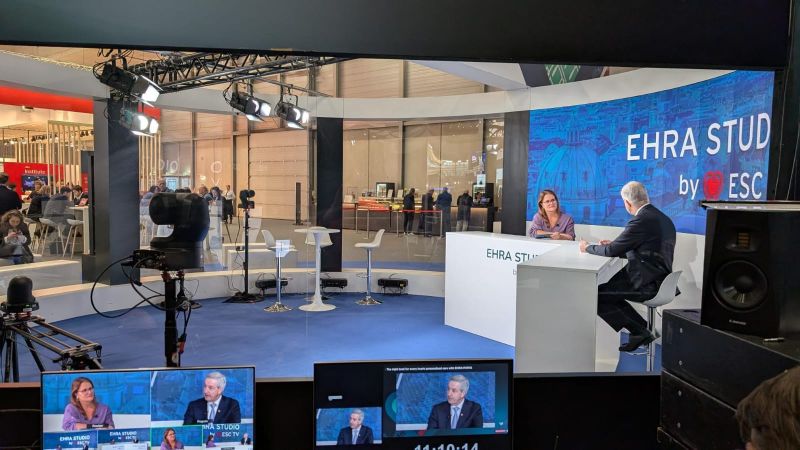 EHRA-PATHS (@ehrapaths) on Twitter photo ๐ด Live from #EHRA2025!
Great discussion with Prof. <a href="/arbelo_e/">Elena Arbelo</a> , and Prof. ๐๐๐ข๐ง ๐๐๐ข๐๐รผ๐๐ก๐๐ฅ on the impact of EHRA-PATHS ๐ฉบ in tackling multimorbidity in elderly atrial fibrillation patients through an interdisciplinary approach.
#EHRAPATHS #ESC ๐ด Live from #EHRA2025!
Great discussion with Prof. <a href="/arbelo_e/">Elena Arbelo</a> , and Prof. ๐๐๐ข๐ง ๐๐๐ข๐๐รผ๐๐ก๐๐ฅ on the impact of EHRA-PATHS ๐ฉบ in tackling multimorbidity in elderly atrial fibrillation patients through an interdisciplinary approach.
#EHRAPATHS #ESC