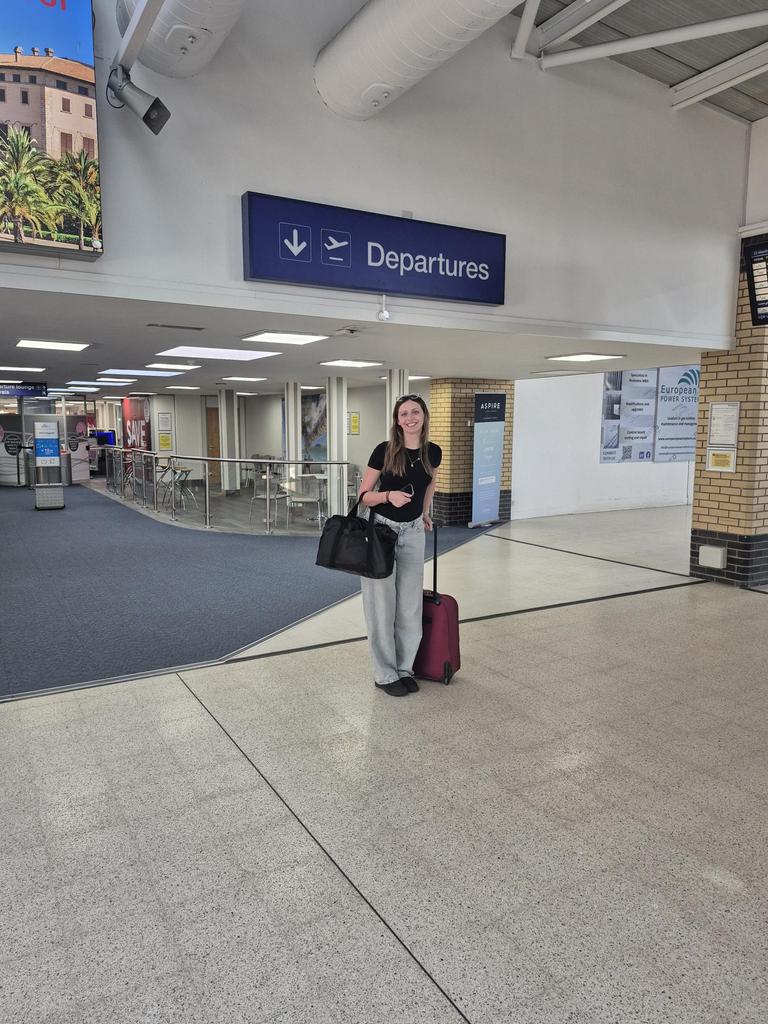 Chef Anthony Gascoigne (@agascoigne77) on Twitter photo Our very own <a href="/ERCollege/">East Riding College</a> college chef, Ruby, is on her way to Venice for <a href="/UnoxUK/">Unox UK Ltd</a> #combiguruchallenge
Good luck chef and enjoy the experience. Our very own <a href="/ERCollege/">East Riding College</a> college chef, Ruby, is on her way to Venice for <a href="/UnoxUK/">Unox UK Ltd</a> #combiguruchallenge
Good luck chef and enjoy the experience.