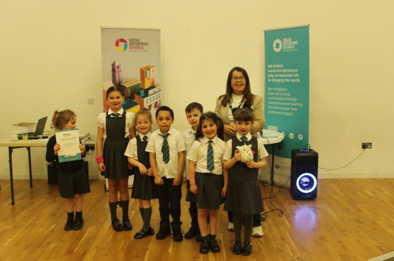 Social Enterprise Academy Schools (@sea_edu) on Twitter photo 🦈We had another amazing day on Friday, this time with our Shark Tank in North Lanarkshire which took place at the Newmains Community & Conference Centre!
🙌It was a great way to round off the week with the support of <a href="/kierconstruct/">Kier Construction</a> & <a href="/morrisonbuilds/">Morrison Construction</a>.
<a href="/nlcpeople/">NorthLanCouncil</a> #NLSharkTank 🦈We had another amazing day on Friday, this time with our Shark Tank in North Lanarkshire which took place at the Newmains Community & Conference Centre!
🙌It was a great way to round off the week with the support of <a href="/kierconstruct/">Kier Construction</a> & <a href="/morrisonbuilds/">Morrison Construction</a>.
<a href="/nlcpeople/">NorthLanCouncil</a> #NLSharkTank