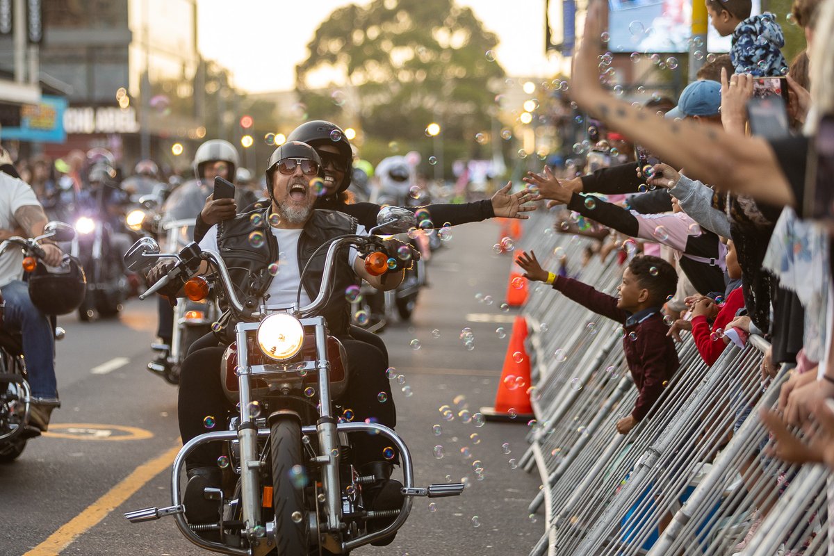 Cape Town Carnival (@ctcarnival) on Twitter photo The roar of the Harleys is always a highlight of the Cape Town Carnival pre-parade, and this year was no exception! Big thanks to Craig Preston & #TwistoftheWristCruisers!
<a href="/CTCarnival/">Cape Town Carnival</a> #capetowncarnival2025 #HHSA The roar of the Harleys is always a highlight of the Cape Town Carnival pre-parade, and this year was no exception! Big thanks to Craig Preston & #TwistoftheWristCruisers!
<a href="/CTCarnival/">Cape Town Carnival</a> #capetowncarnival2025 #HHSA