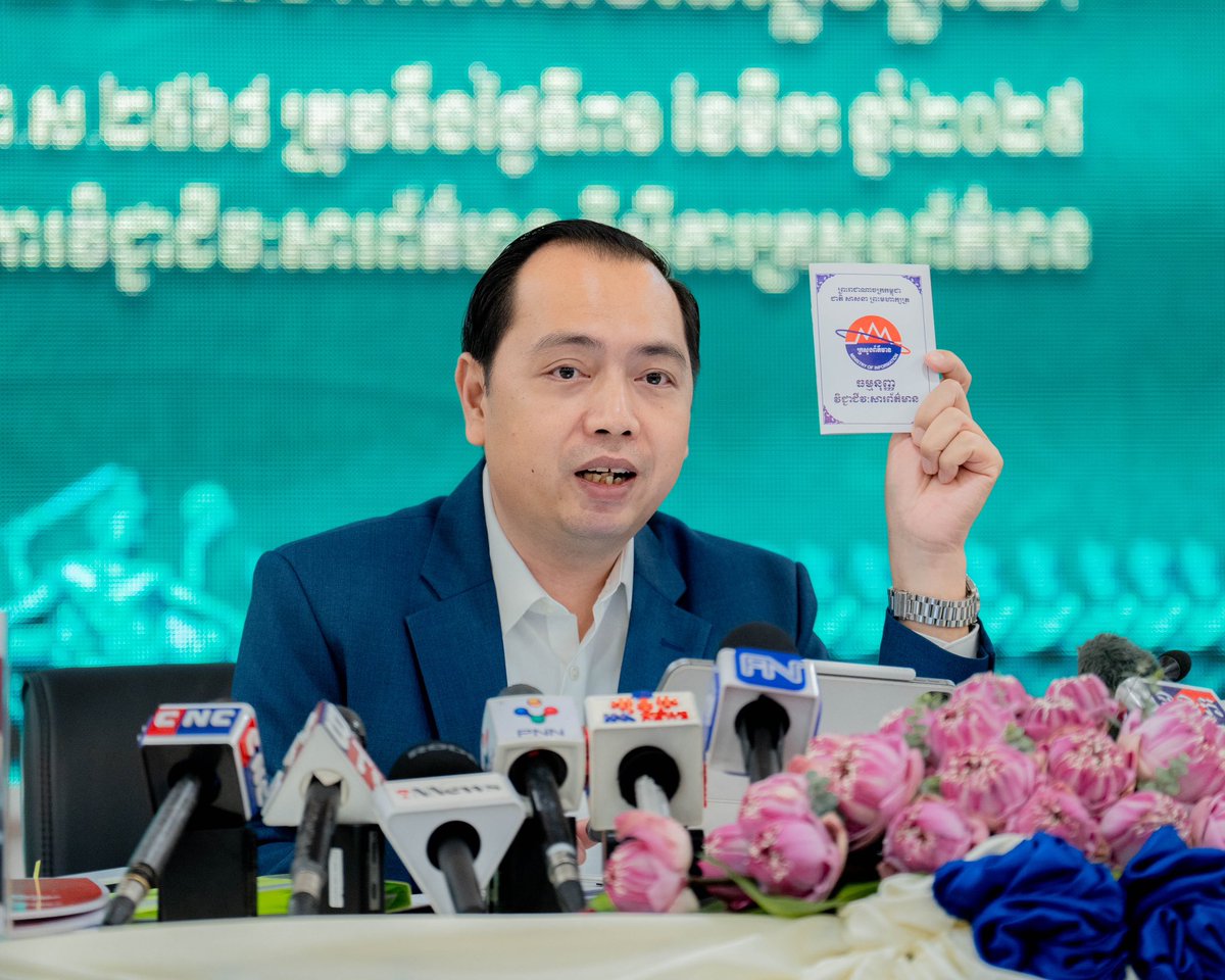 pheaktraneth's tweet photo. #SayNotoFakeNews campaign kick off on April 1, 2025 #Cambodia #MoInfo #NethPheaktra https://t.co/VEh38Aniak