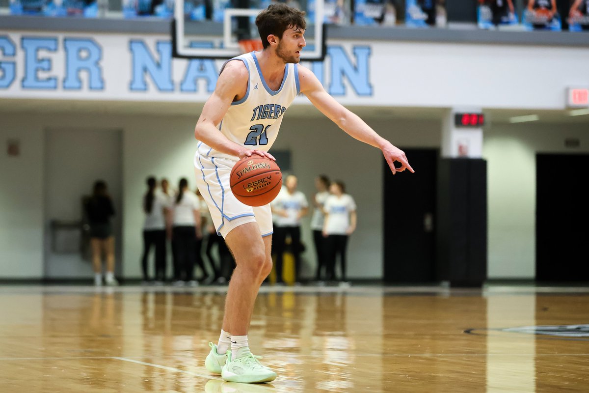 IkeMensBBall's tweet image. Congrats to Pierce Blue on making 2nd Team All State!