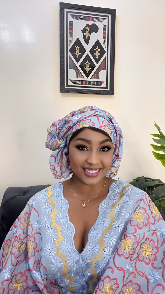 Sénégalaisement 🇸🇳 
Dewenati ❤️ 

#sunuselfiekorite2025 #EidAlFitr2025 #EidMubarak #sunjkorite220 #SunuSelfieKorite