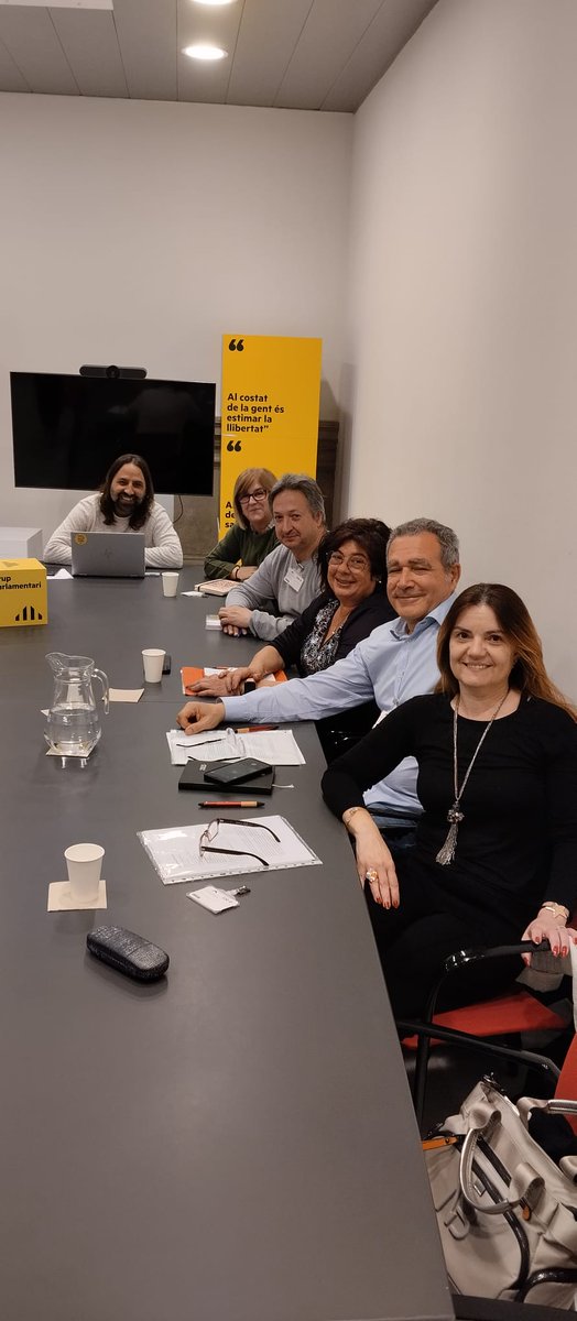 ✊ Continuem treballant intensament per aconseguir que el Departament faciliti la jubilació parcial a la concertada.

Amb seny i negociació ens en sortirem. Sempre ho hem fet. 💪