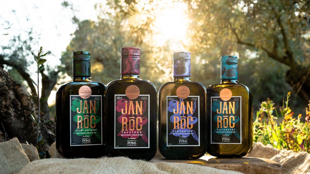 Big congratulations to our friends at Pons for their incredible success at the MONOCULTIVAR OLIVE OIL TOP 2025 in Verona! Their Janiroc range just brought home six major awards. 
You can bring this award-winning extra virgin olive oil to your kitchen—search Janiroc on WCW.
