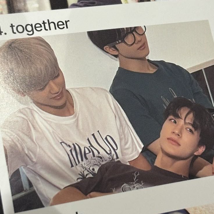 ความสัมพันธ์แบบเพื่อน การกระทำแบบแฟนมากㅠㅠ