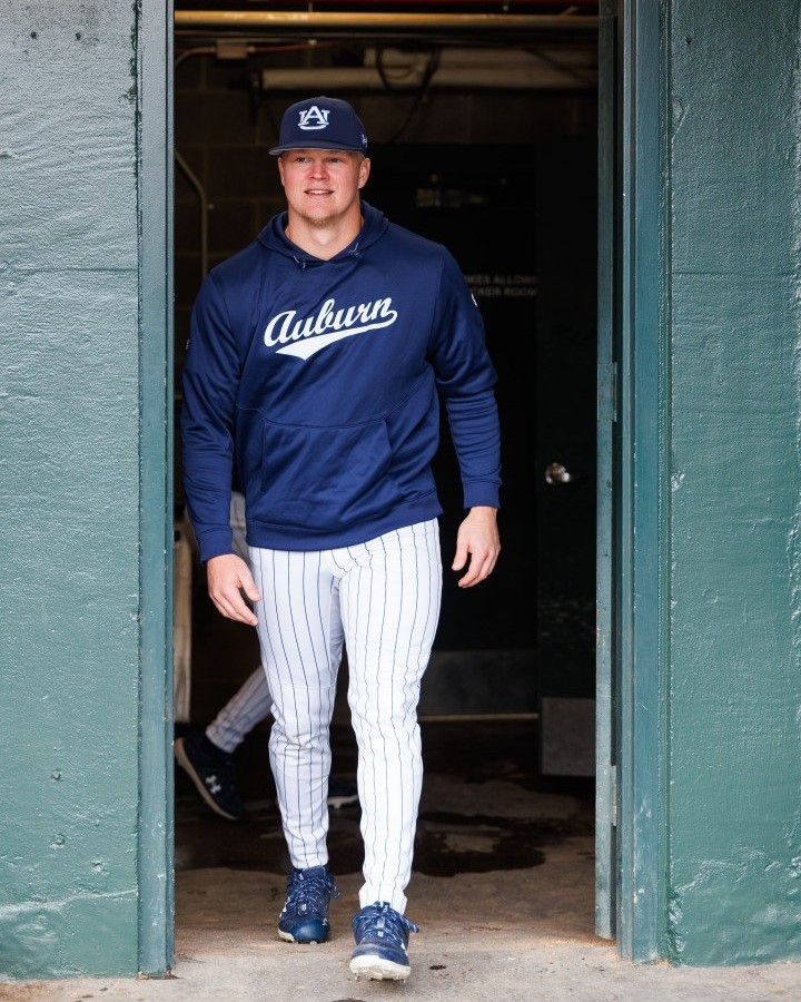 Happy birthday, <a href="/benschorr11/">Ben Schorr</a>! 

#WarEagle