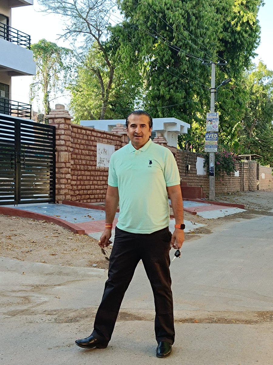 Devkrishna29's tweet image. Hey.. What&apos;s up Guys!! Just visited city...🙏👈