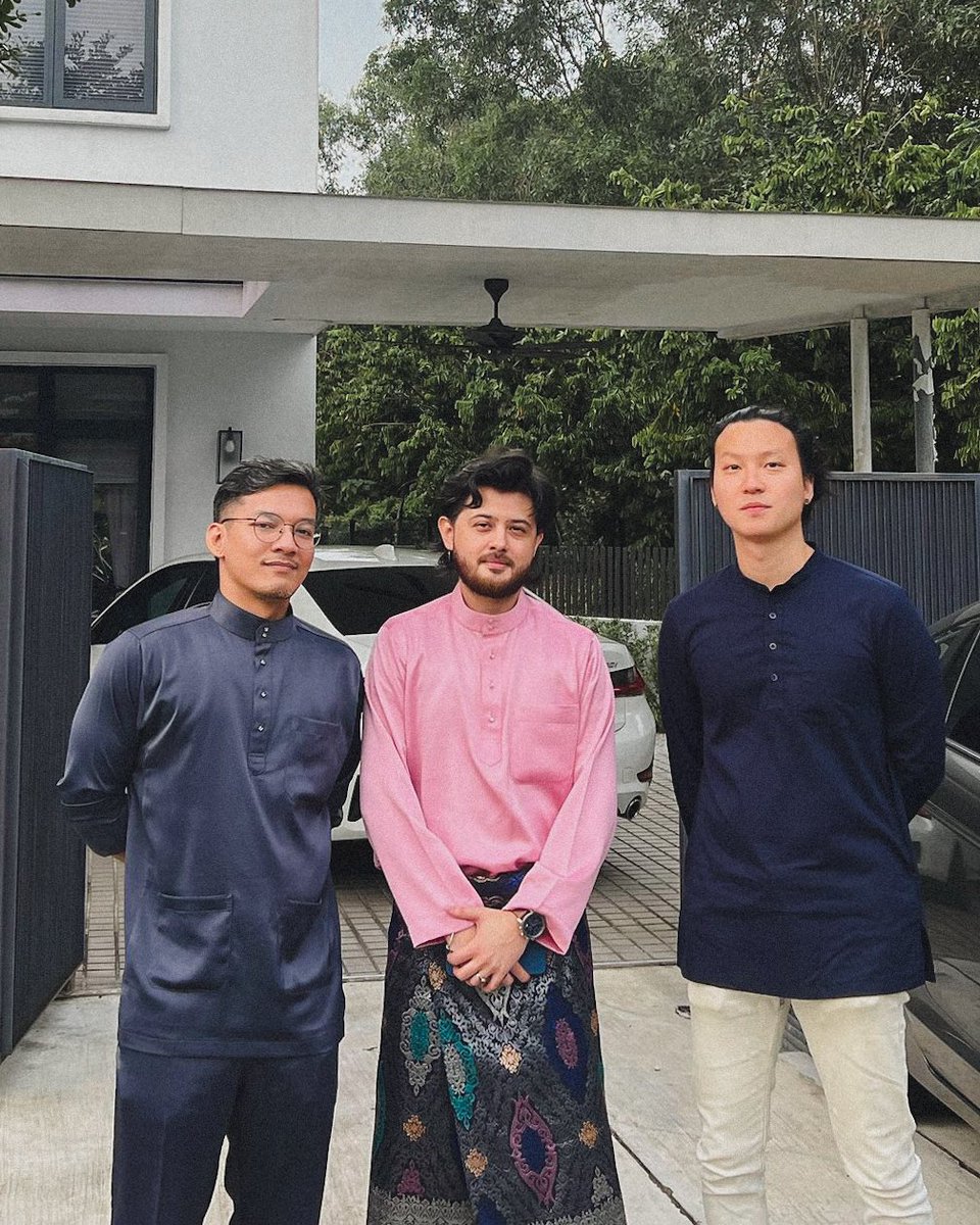 irevival_'s tweet photo. Eid Mubarak ✨🌙 https://t.co/l1ESXy1ES6