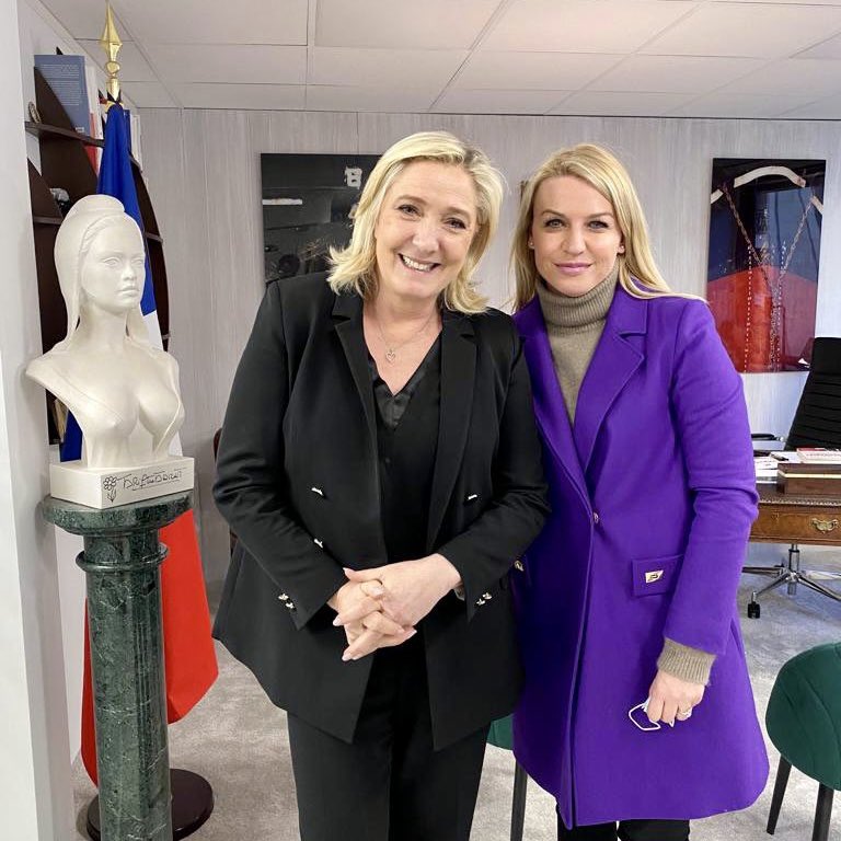 Hélène Laporte tweet media