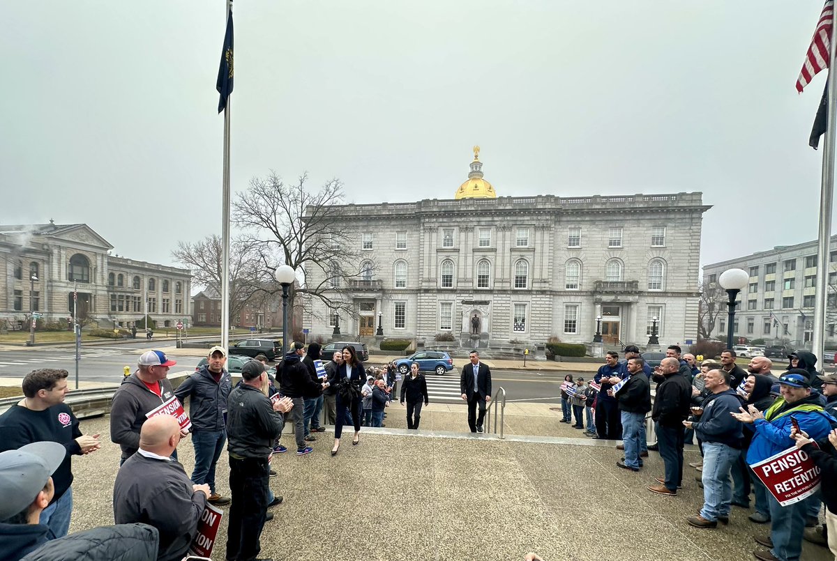 KellyAyotte's tweet image. Joined our law enforcement, corrections officers, and firefighters this morning in support of fixing their retirement system.

Let’s get this done!