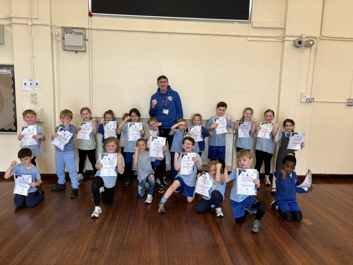 St Aidan's Catholic Primary School (@staidanshuyton) on Twitter photo A big thank you to <a href="/ActivateBandM/">ACTIVATE BODY & MIND</a> for our boxing sessions. Year 2 have loved them. 🥊 A big thank you to <a href="/ActivateBandM/">ACTIVATE BODY & MIND</a> for our boxing sessions. Year 2 have loved them. 🥊