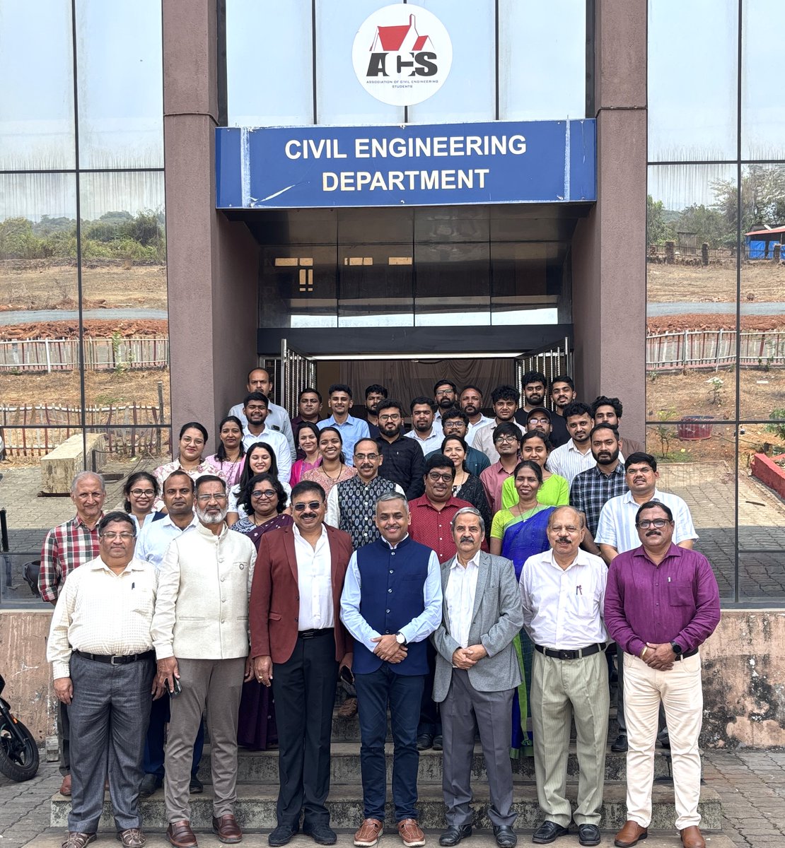 Deepankar Choudhury@IITB (@dc_iitb) on Twitter photo Honoured to deliver first "Dr. Narayan V. Nayak Memorial Lecture" organized jointly by Indian Geotechnical Society (IGS) Goa Chapter, <a href="/IEI_Kolkata/">The Institution of Engineers' (India)</a> -Goa State Centre, & Goa Engineering College, Ponda, India on 29-March-2025. Thanks to organizers, audience & tribute to Dr. Nayak. Honoured to deliver first "Dr. Narayan V. Nayak Memorial Lecture" organized jointly by Indian Geotechnical Society (IGS) Goa Chapter, <a href="/IEI_Kolkata/">The Institution of Engineers' (India)</a> -Goa State Centre, & Goa Engineering College, Ponda, India on 29-March-2025. Thanks to organizers, audience & tribute to Dr. Nayak.