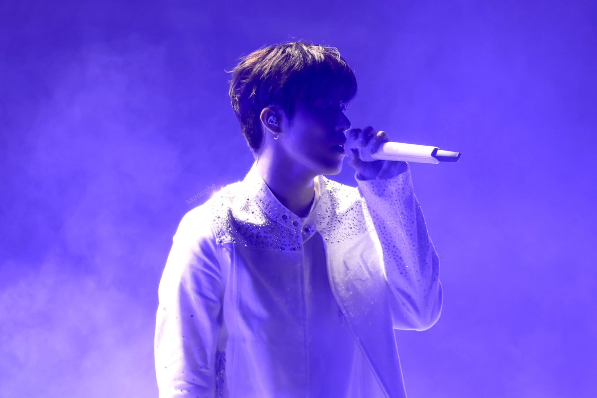 formainvocals's tweet photo. I got my whole heart eyes for singer jeongwoo 🥺🤍 #박정우 https://t.co/gijB7QGWlQ