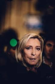 alainpaulweber's tweet photo. Différence de traitement : Pour les mêmes faits, @bayrou est innocent, @MLP_officiel est coupable !
#JusticePolitisee https://t.co/u0E0alD75A