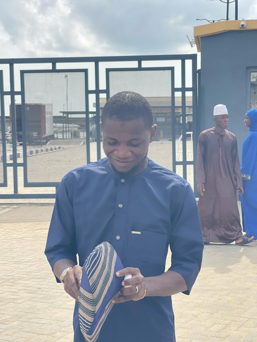 Thetechguy_dev's tweet image. Still in the spirit of Eid. Alhamdulillah 

Taqabalallohu Minna Wa Minkum 👌
#TheTechGuy