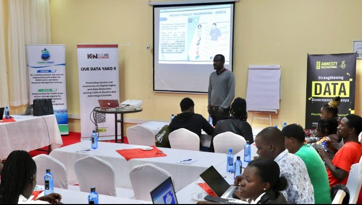 pedal4Malaria's tweet photo. Who’s keeping your medical records safe? As digital solutions transform healthcare, patient data protection is becoming more crucial than ever. The IJUE DATA YAKO II project is raising awareness on patient data rights in Kisumu &amp; Kakamega. #DigitalHealth #ZeroMalariaYouthKE https://t.co/lu1eFB3Enz