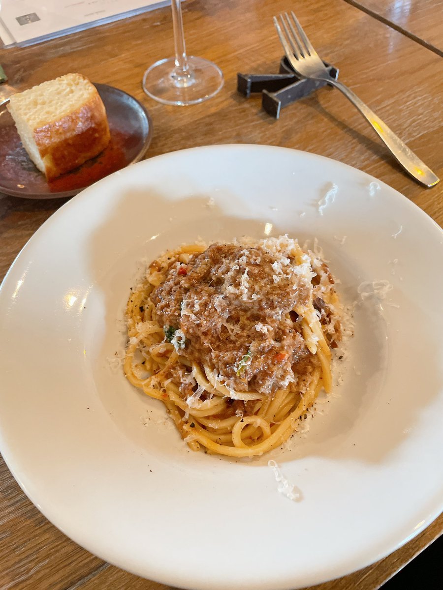 mikapiano_'s tweet photo. 今日はお友達と遠出してランチ🍽️
片道2時間ほど賑やかドライブ

前回のランチで、ジレが話題に
そして今日のドレスコードがジレ😚

それぞれのコーディネートで🤭

楽しく美味しい時間は
あっという間… https://t.co/EHHjBNOq63