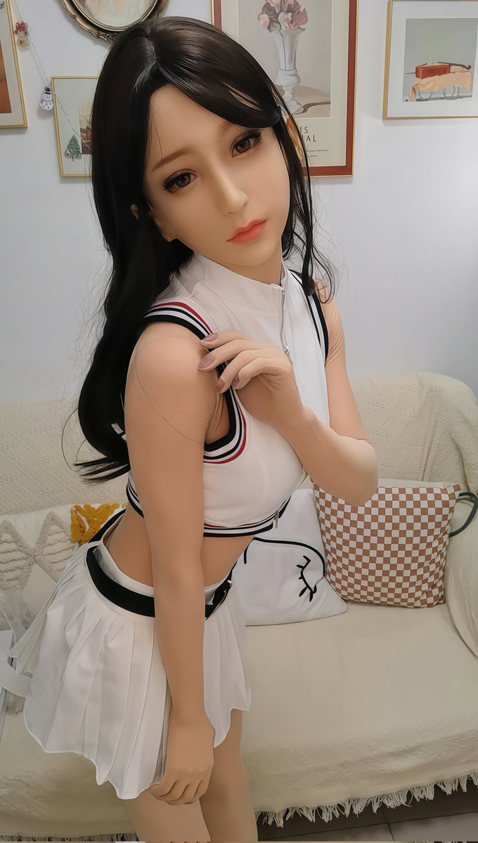 想解锁模特姐姐下班后的生活吗？