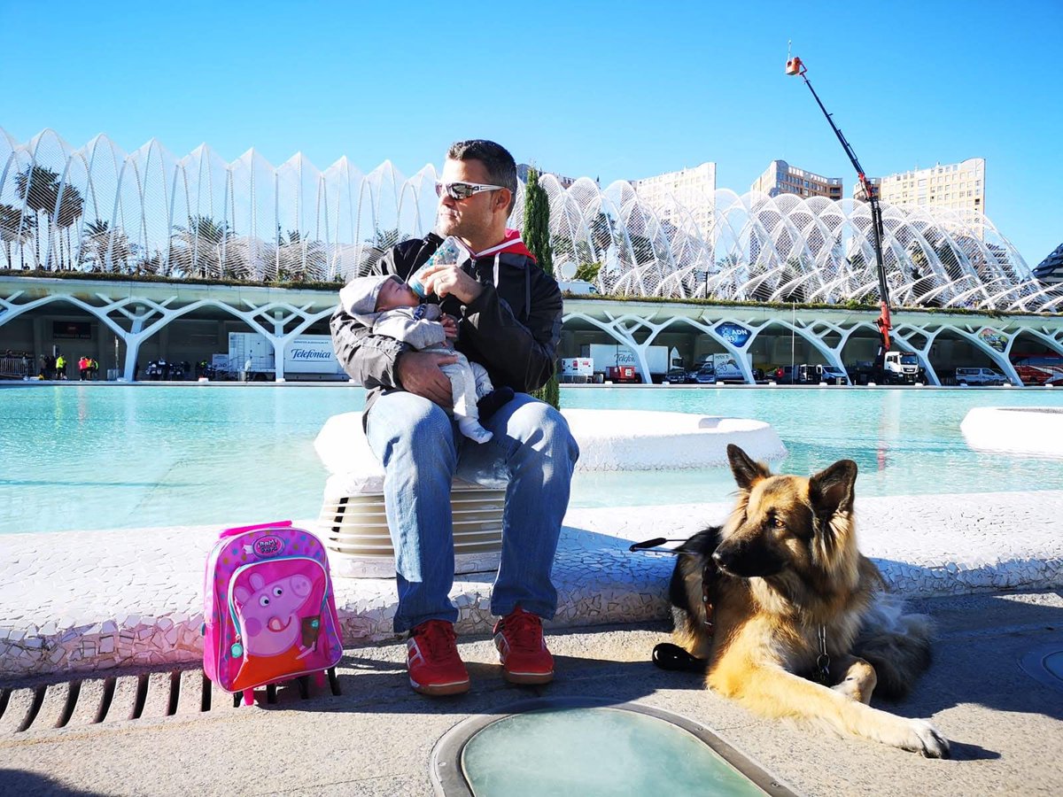 Te vamos a echar mucho de menos, Farala. Ser padre, guiando a mis hijos con tu vista y seguridad… 

🏅 Cada día salíamos a luchar por el sueño paralímpico y, ¿por qué no?, alcanzar la independencia soñada, algo que a tu lado era posible. 

Vuela alto, #Farala 💫