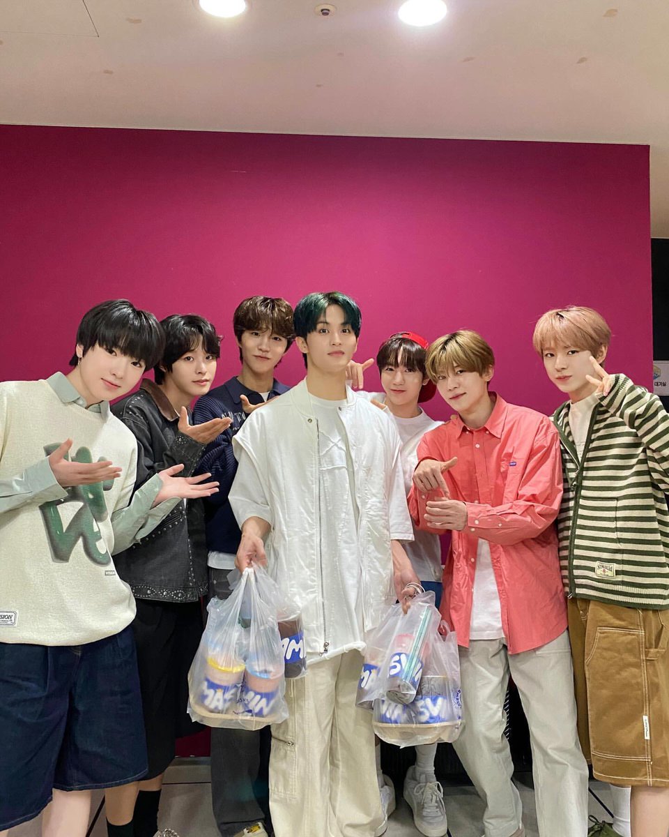 Mhyuvk's tweet image. LUCU BNGT PLS BARU LIATTT