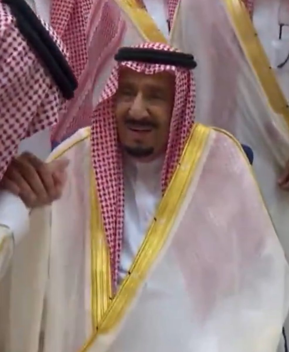 asemalaqeel's tweet photo. شوفتهم بس هو عيد السعوديين🇸🇦💚
الله يطوّل بأعمار ولاة أمرنا،  ويحفظهم ويعزهم،  ويوفقهم ، ويخليهم لنا .. https://t.co/HrAjfoJb0o
