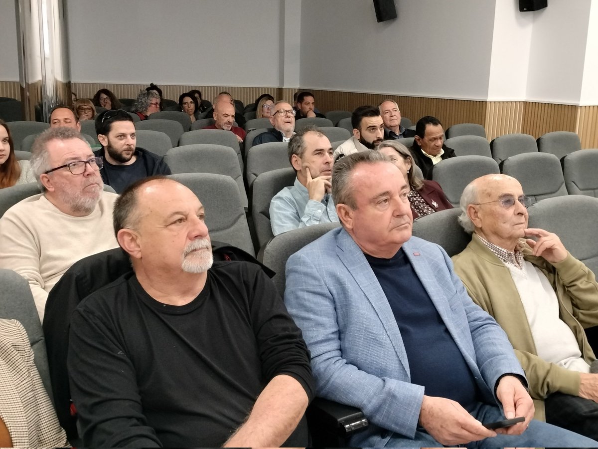 Las <a href="/CCOORM/">CCOO Región Murcia</a> inauguran hoy la remodelación de su sede principal en Murcia con la compañía de su primer secretario general, Emilio Petri, el secretario de organización de <a href="/CCOO/">COMISIONES OBRERAS</a> Agustín Martínez y la secretaria de finanzas confederal María Cardeñosa.