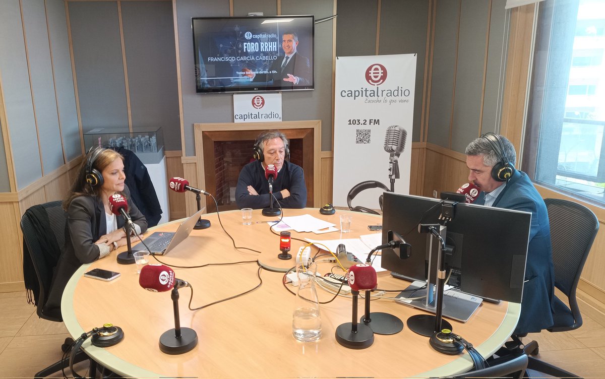 🔴 Comenzamos nuestro programa de
<a href="/ForoRRHH/">Foro Recursos Humanos</a> con la dirección de <a href="/frangcabello/">Fran García Cabello</a> en
<a href="/CAPITALRADIOB/">CAPITAL RADIO</a>

👏 Hoy acompañados de <a href="/ceinsa_rh/">CEINSA</a>
<a href="/efr_iniciativa/">efr</a> y <a href="/futureforwork/">Future for Work Institute</a>

#RRHH #PersonasyEmpresas

Escucha la mejor información sobre  #RRHH en capitalradio.es/directo