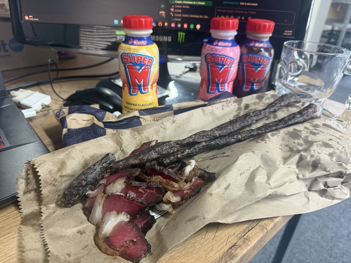 Lunch. No Sterile Stumpies today.